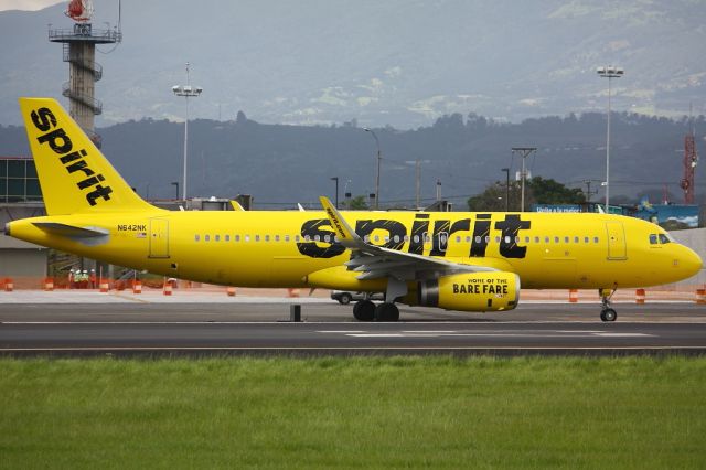 Airbus A320 (N642NK)