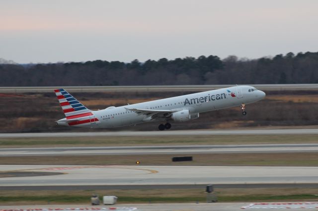 Airbus A321 (N154UW)