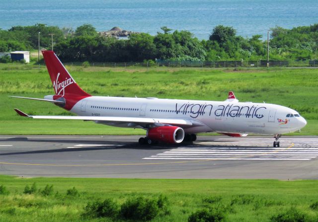 Airbus A330-300 (G-VSXY)