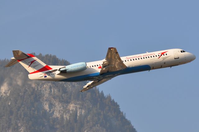 Fokker 100 (OE-LVE)