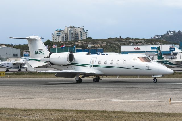 Learjet 60 (N60HJ)