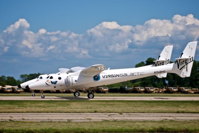 Scaled Composites White Knight 2 (N348MS) - Virgin Galactic N348MS  Scaled Composites White Knight 2  Oshkosh EAA AirVenture 2009