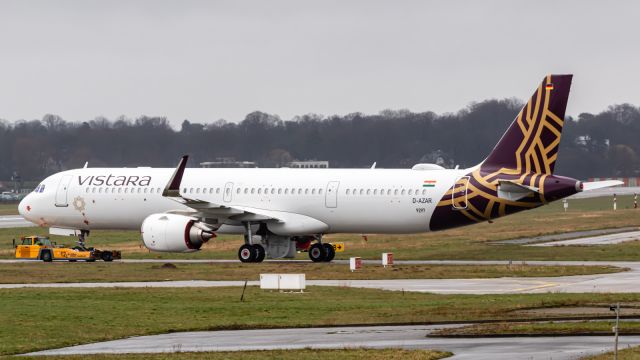 Airbus A321 (VT-TVA) - Test-Reg. D-AZAR