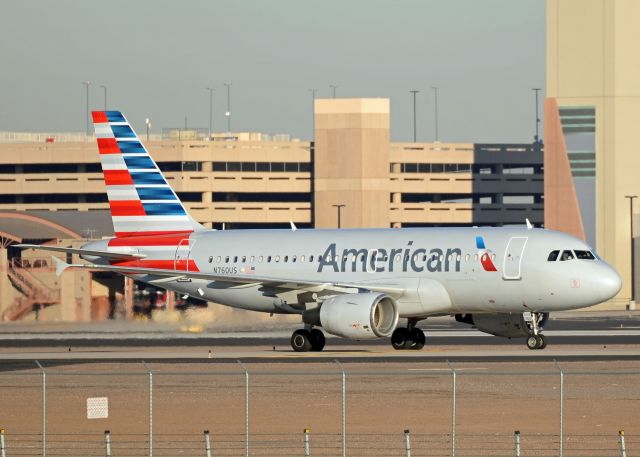 Airbus A319 (N760US)