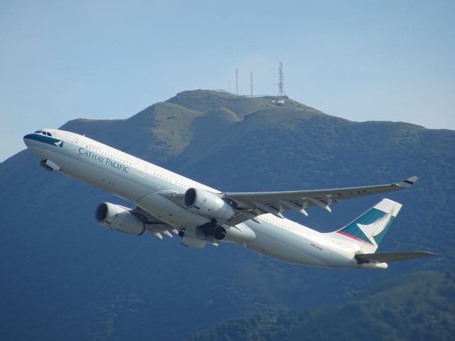 Airbus A330-300 (B-LAF)