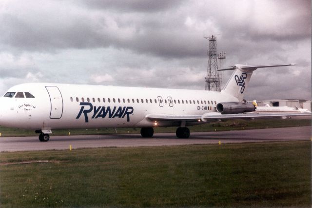 British Aerospace BAC-111 One-Eleven (EI-BVH) - Seen here in Jul-88.  With Ryanair from Apr-88 to Oct-93 when it reverted to YR-BRG then became AP-BFF for Aero Asia.