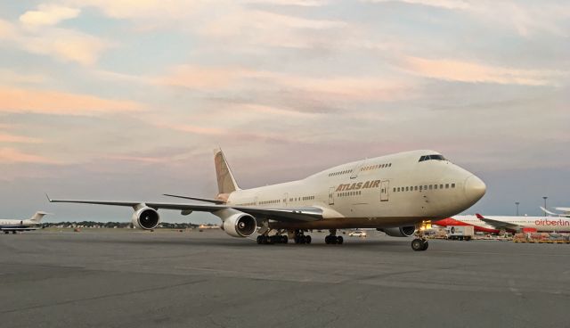 Boeing 747-400 (N263SG) - Atlas Air B747-400