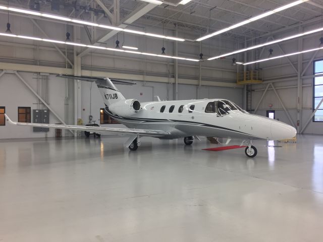 Cessna Citation M2 (N711JB)