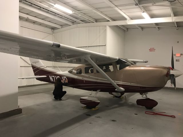 Cessna 206 Stationair (N718JD)