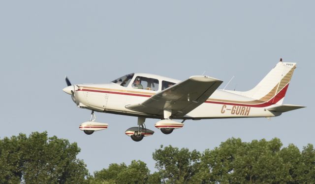 Piper Cherokee (C-GURH) - Airventure 2019