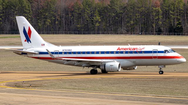 Embraer 170/175 (N760MQ)