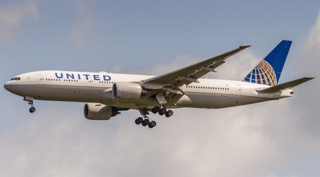 Boeing 777-200 (N795UA) - United 951 returns home (KIAD) from Brussels