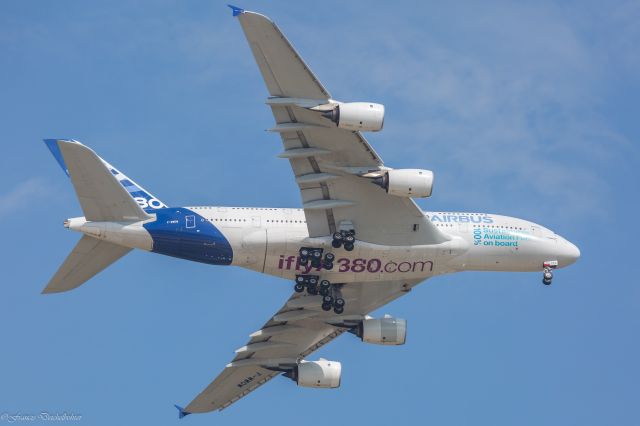 Airbus A380-800 (F-WWOW)