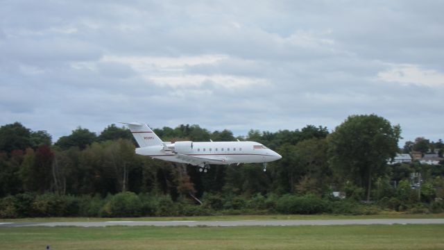 Canadair Challenger (N358PJ)