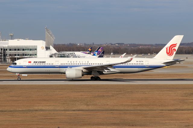 Airbus A350-900 (B-327V)