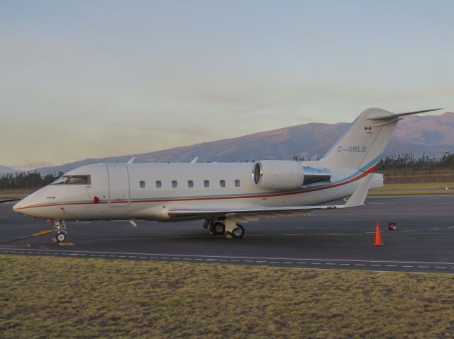 Canadair Challenger (C-GRLE)