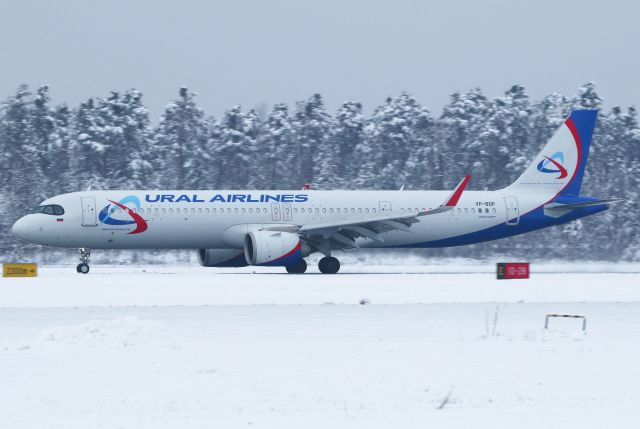 Airbus A321neo (VP-BOP)