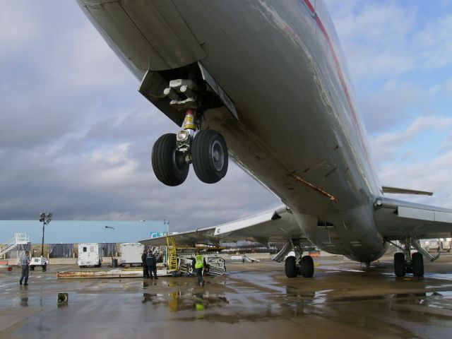 Boeing 727-100 (N801EA) - Wind storm damage.