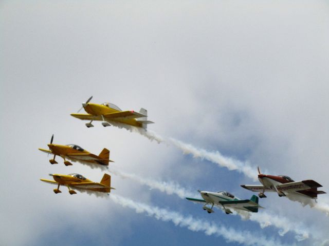 Vans RV-8 (N977DA) - Over KFUL