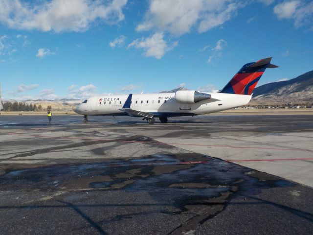 Canadair Regional Jet CRJ-200 (N926EV) - Watched it land and take off from and to SLC.br /br /Photo taken on Nov 5, 2022 at 11:46 MDT.