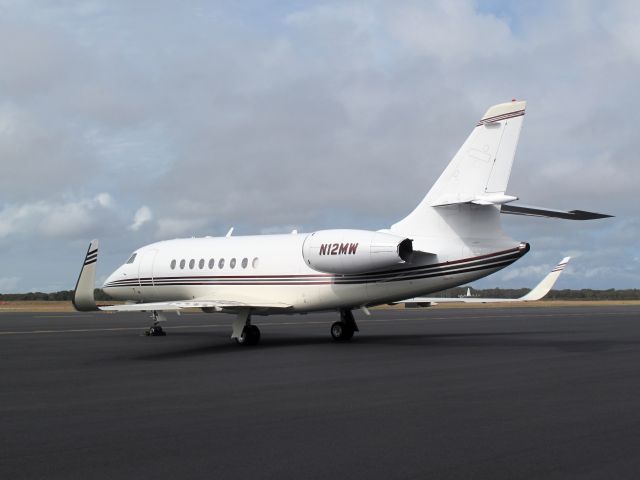Dassault Falcon 2000 (N12MW)