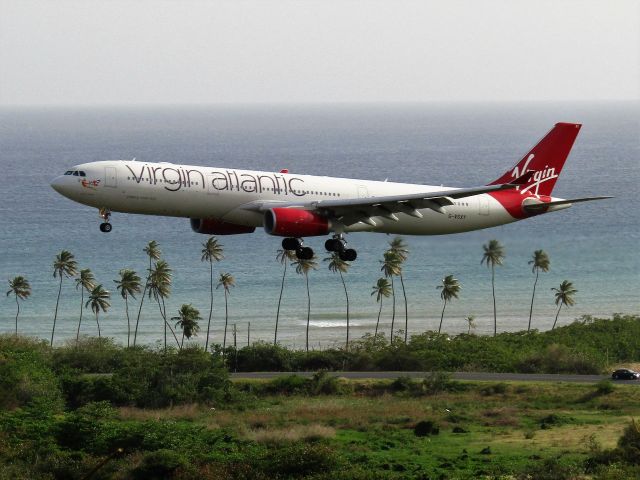 Airbus A330-300 (G-VSXY)