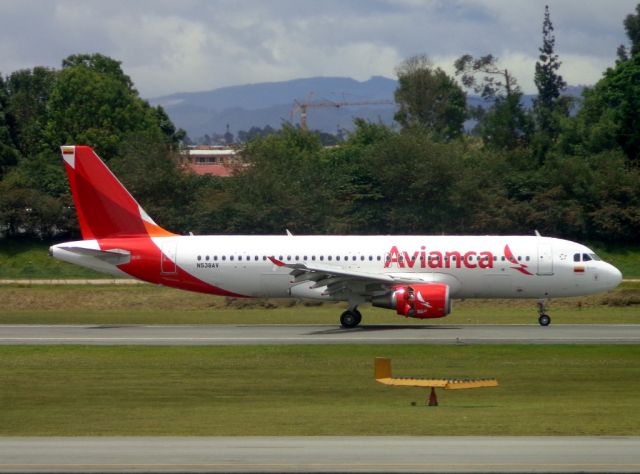 Airbus A320 (N538AV)