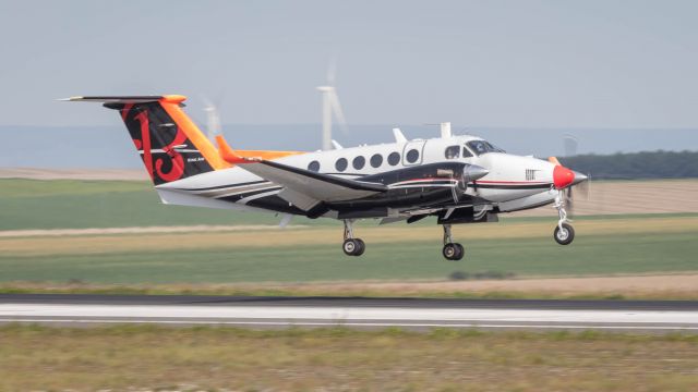 Beechcraft Super King Air 200 (F-HNAC)