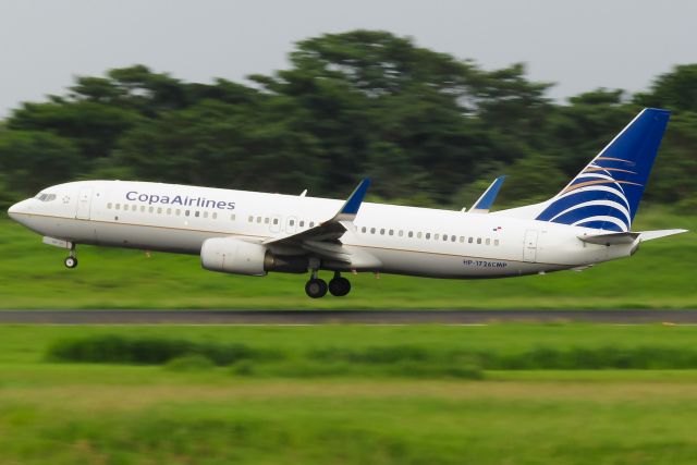 Boeing 737-800 (HP-1726CMP)