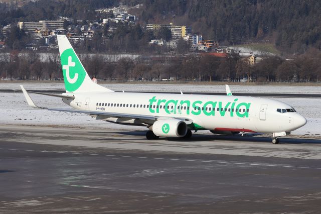 Boeing 737-800 (PH-HSB)