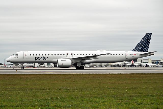 EMBRAER ERJ-190-400 (C-GZQX)