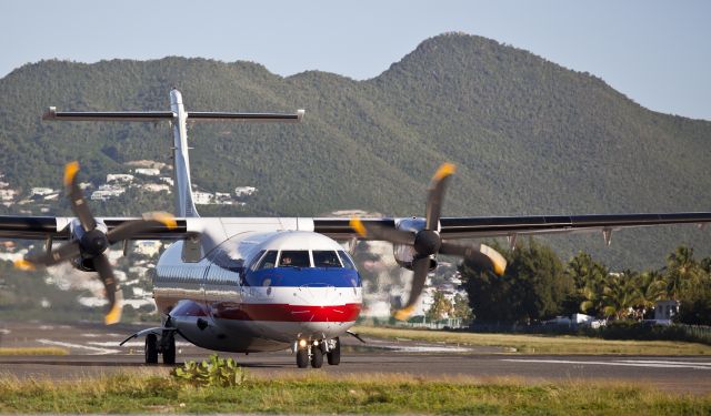 ATR ATR-72 —