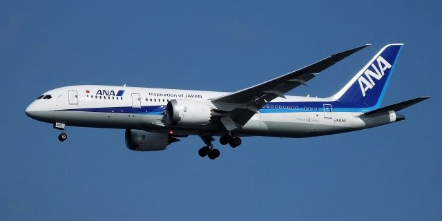 Boeing 787-8 (JA831A)