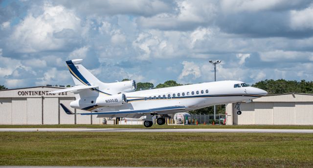 Dassault Falcon 7X (N500JD) - Dassault Falcon 7x arrival into KVRB. October 2021