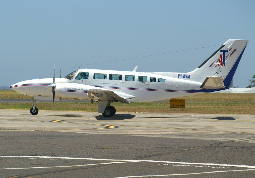 Cessna 404 Titan (VH-WZM)