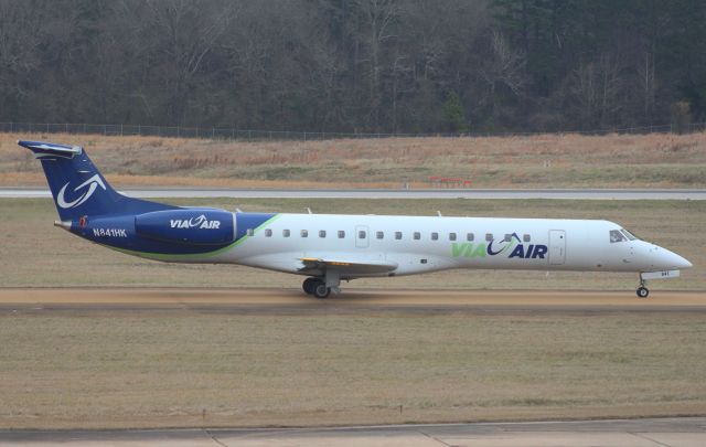 Embraer ERJ-145 (N841HK)