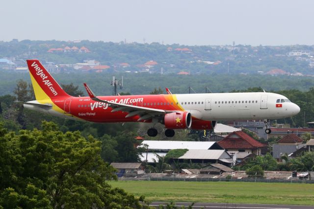 Airbus A321neo (VN-A653)
