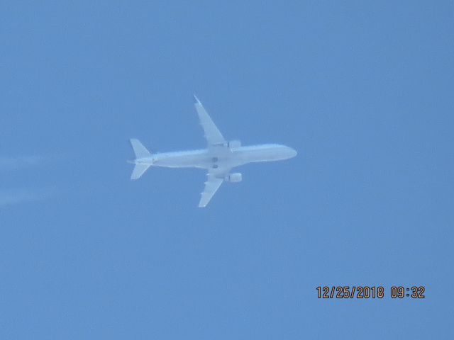 Embraer 175 (N741YX)