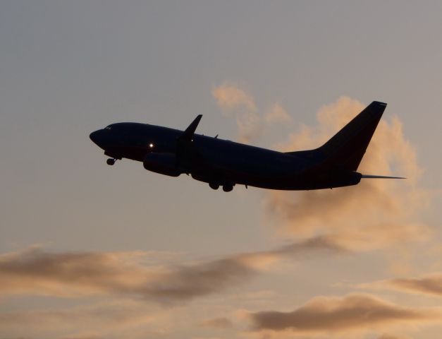 Boeing 737-700 (N754SW)