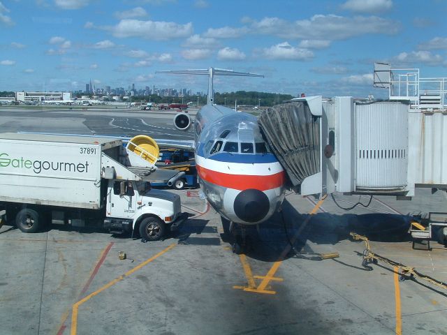 McDonnell Douglas MD-82 (UNKNOWN) - This was my first solo trip without my Parents To Laguardia from OHare This is my plane parked at gate D7