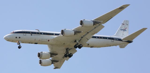 McDonnell Douglas DC-8-70 (N817NA) - On Final for RWY17. Fire Influence on Regional to Global Environments and Air Quality (FIREX-AQ) . Aug 19,2019