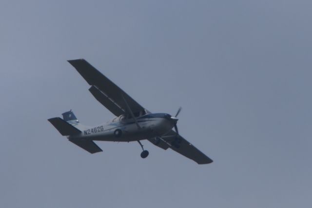 Cessna Skyhawk (N4262G)