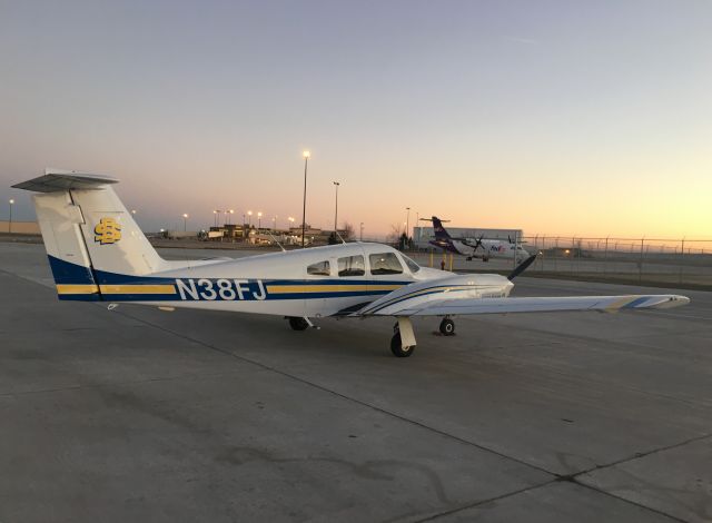 Piper PA-44 Seminole (N38FJ)