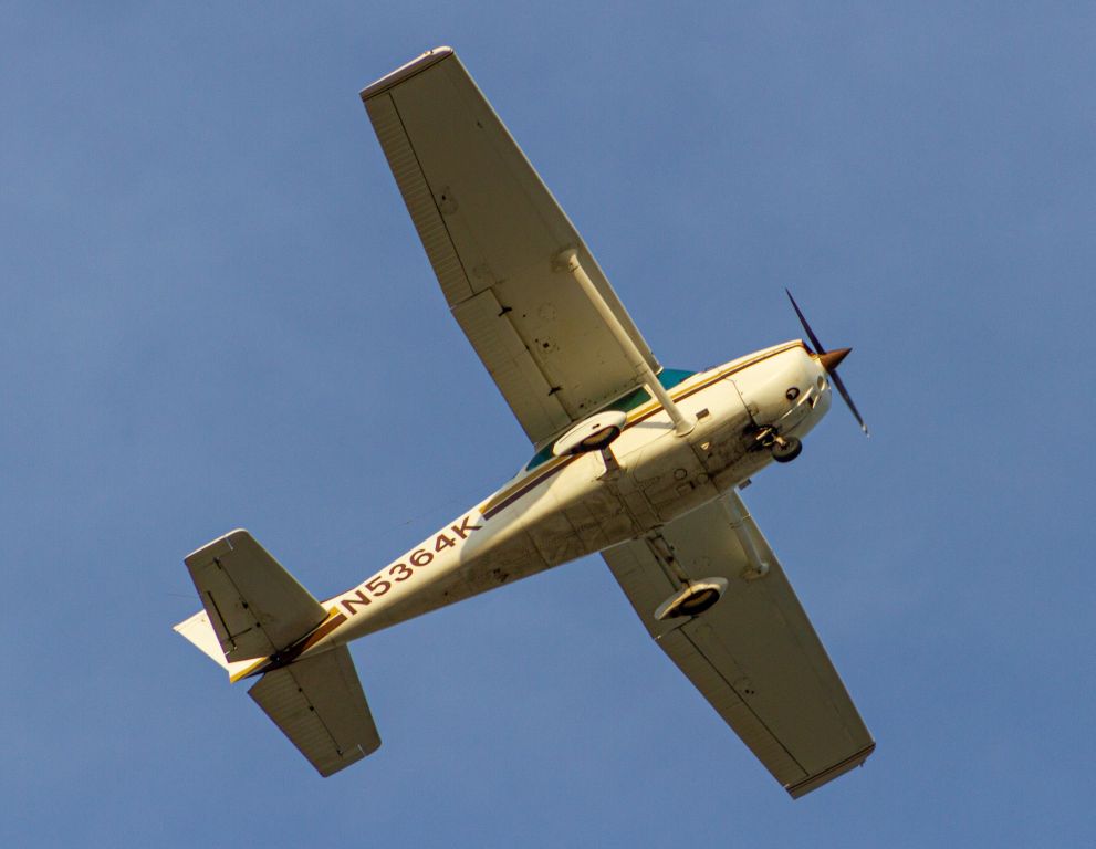 Cessna Skyhawk (N5364K)