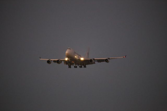 Boeing 747-400 (N904AR)