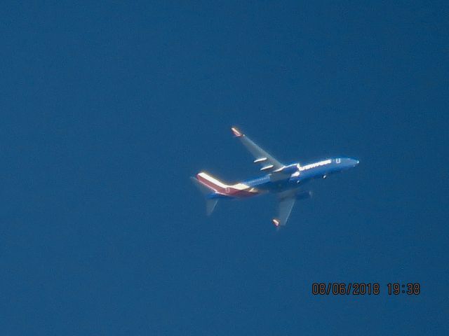 Boeing 737-800 (N8542Z)