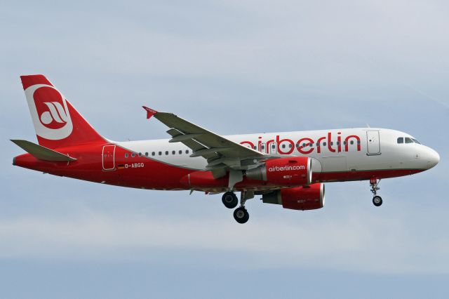 Airbus A319 (D-ABGQ)