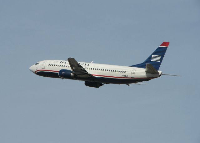 Boeing 737-700 (N433US)