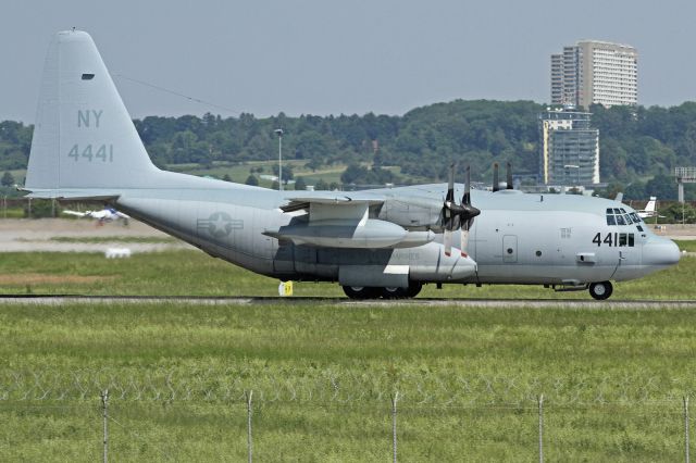 Lockheed C-130 Hercules (16-4441)