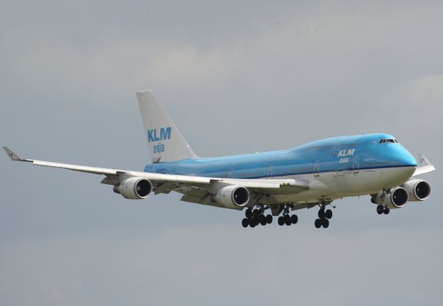 Boeing 747-400 (PH-BFM)